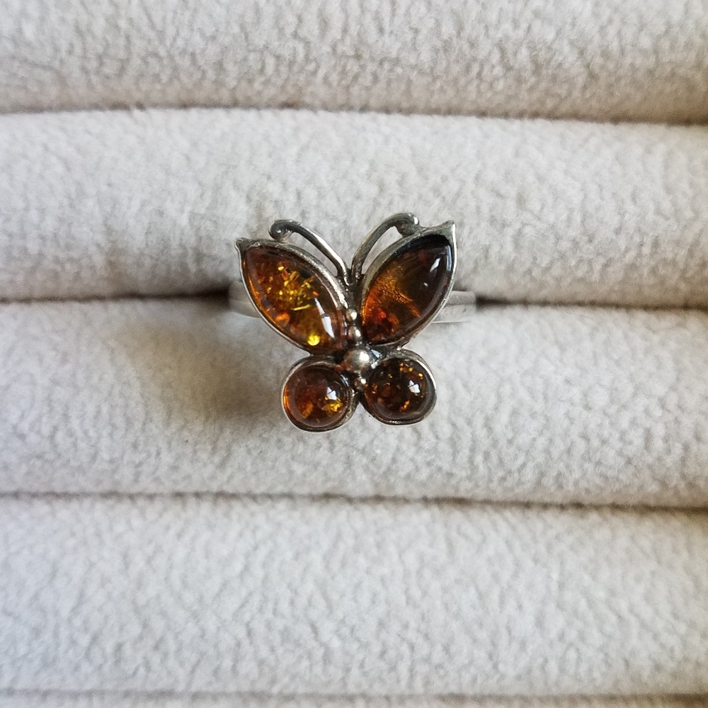 Amber butterfly ring